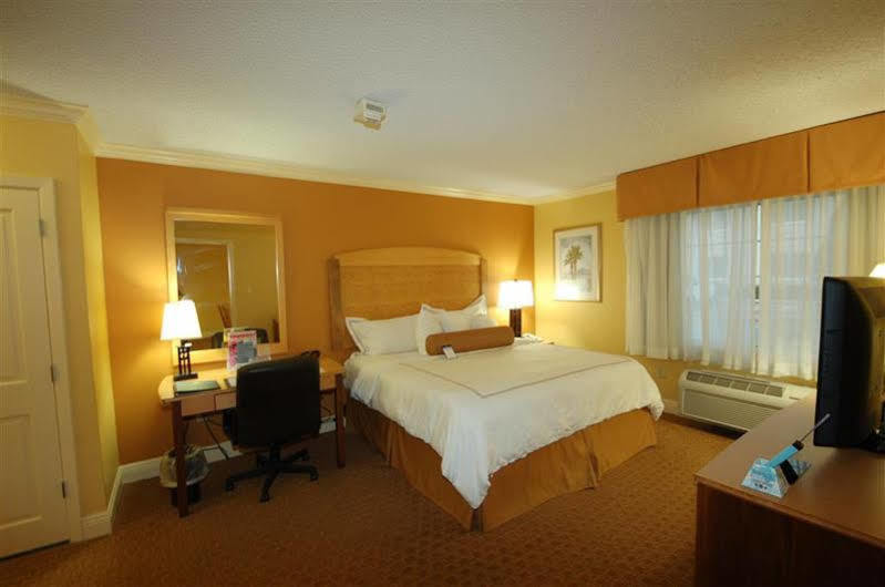 Best Western Richmond Suites H Батон-Руж Экстерьер фото